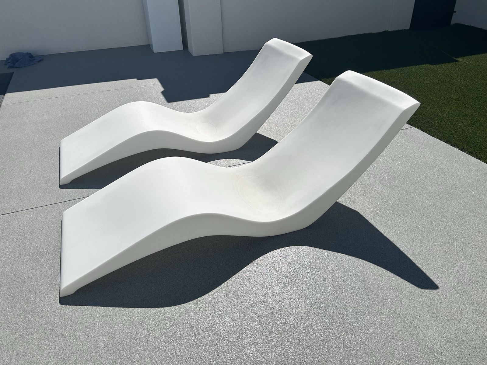 Main image 3