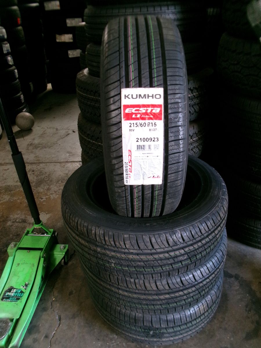 215/60R16 KUMHO ECSTA LXPLATINUM SET OF BRAND NEW TIRES