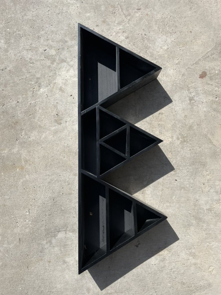 Black Mountain Wood Trinket Shelf