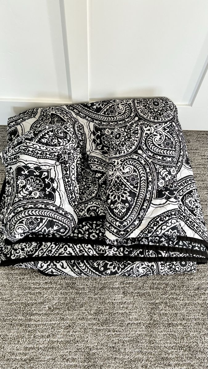 Full/Queen Bedding