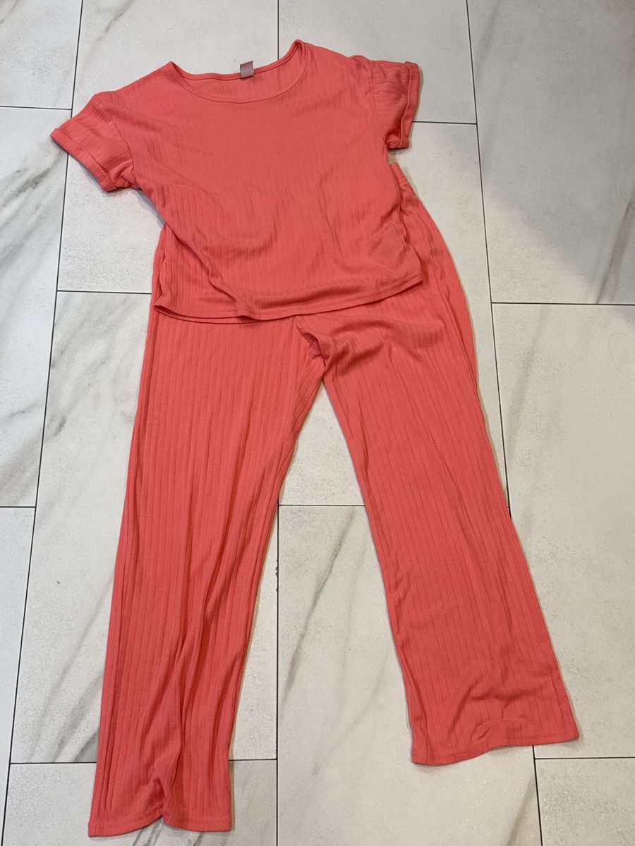Ribbed Knit Short Sleeve Shirt & Wide Leg Pant Set - Coral Pink Lounge Wear Size 10-12
