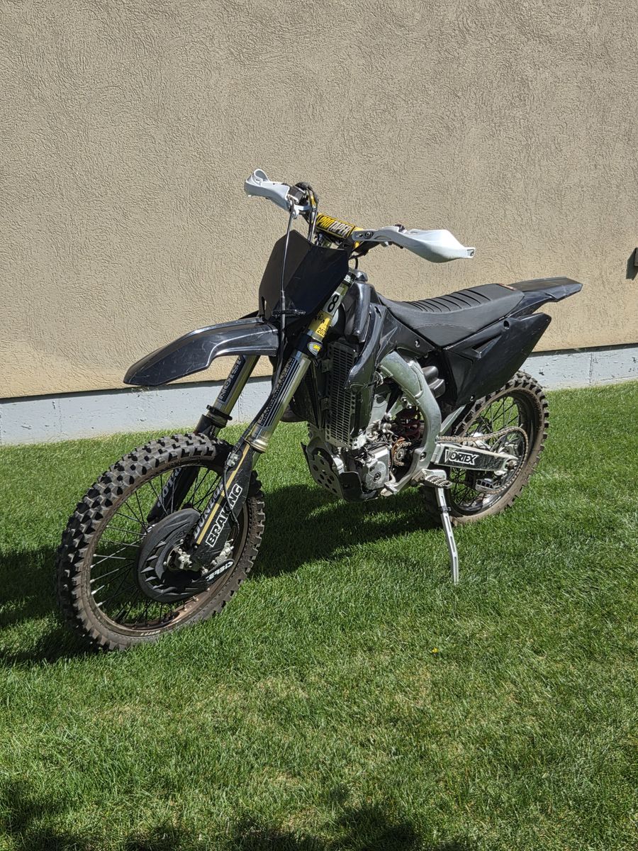 2015 RMZ450