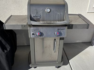 Free Weber Natural Gas Grill