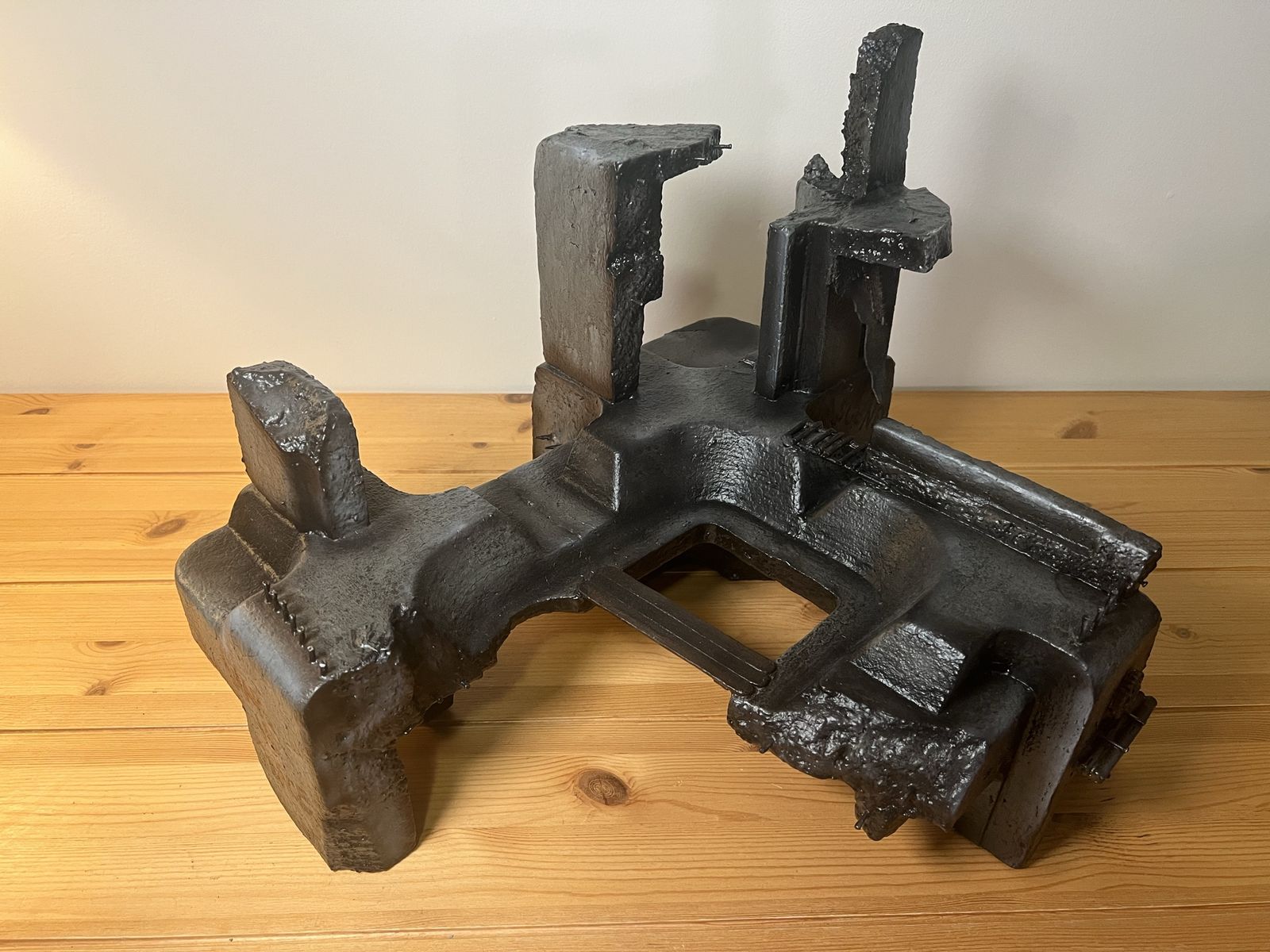 Main image 7