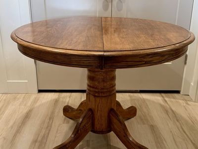 Round Dining Wood Table, Extendable