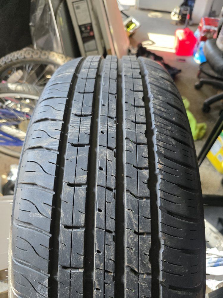 Dunlop 265/55r20 dunlop grandtrek