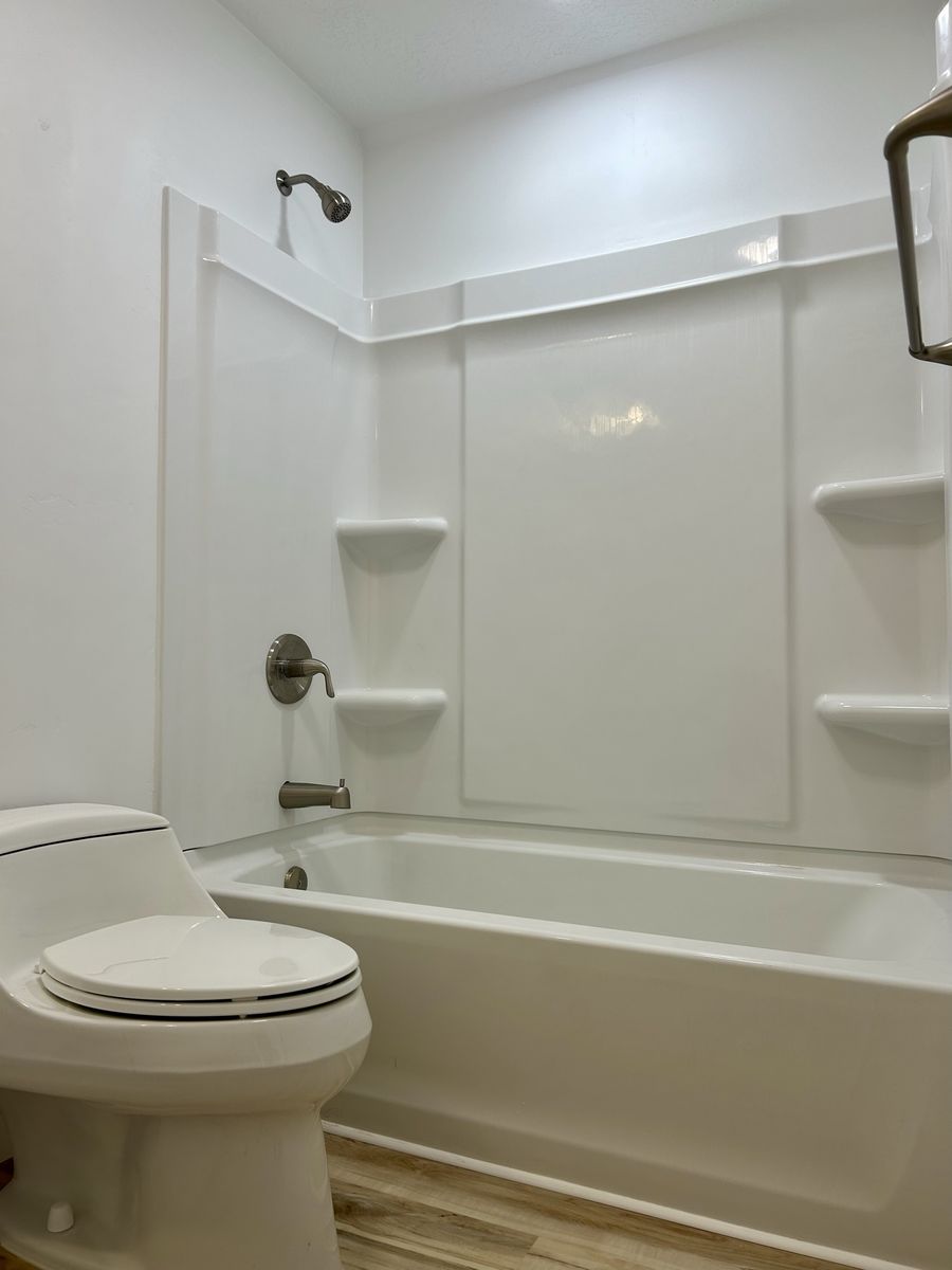 Main image 13