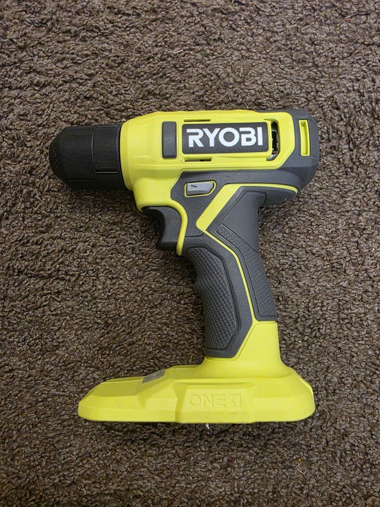 New Ryobi PCL201 ONE+ 18V 3/8 in. Cordless Drill / Driver (Tool Only)