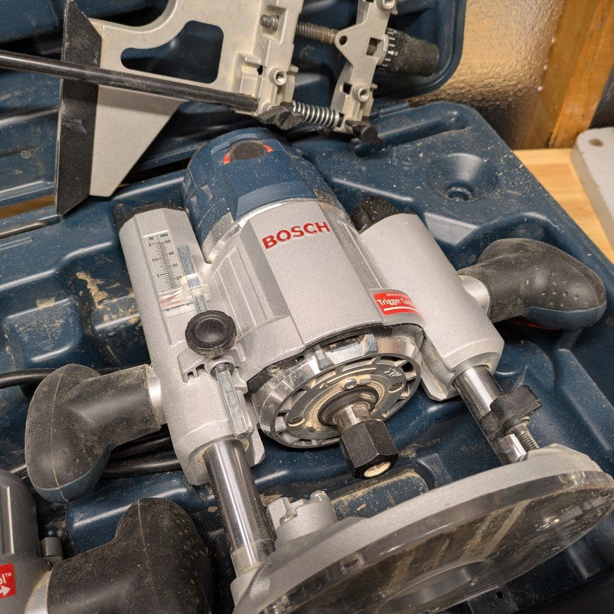 Bosch Router, Table, and Extras