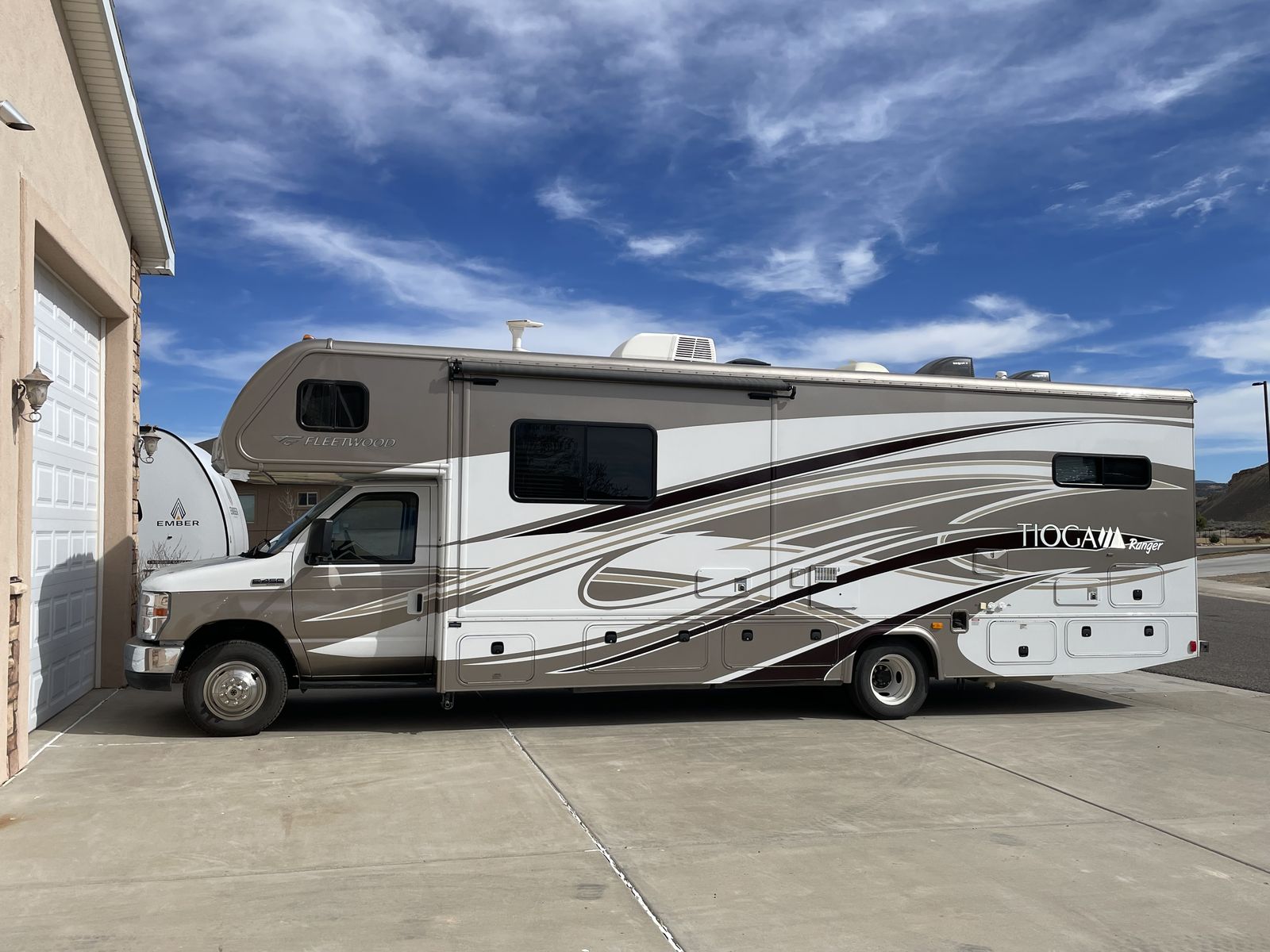2014 Tioga Ranger Motorhome 31D