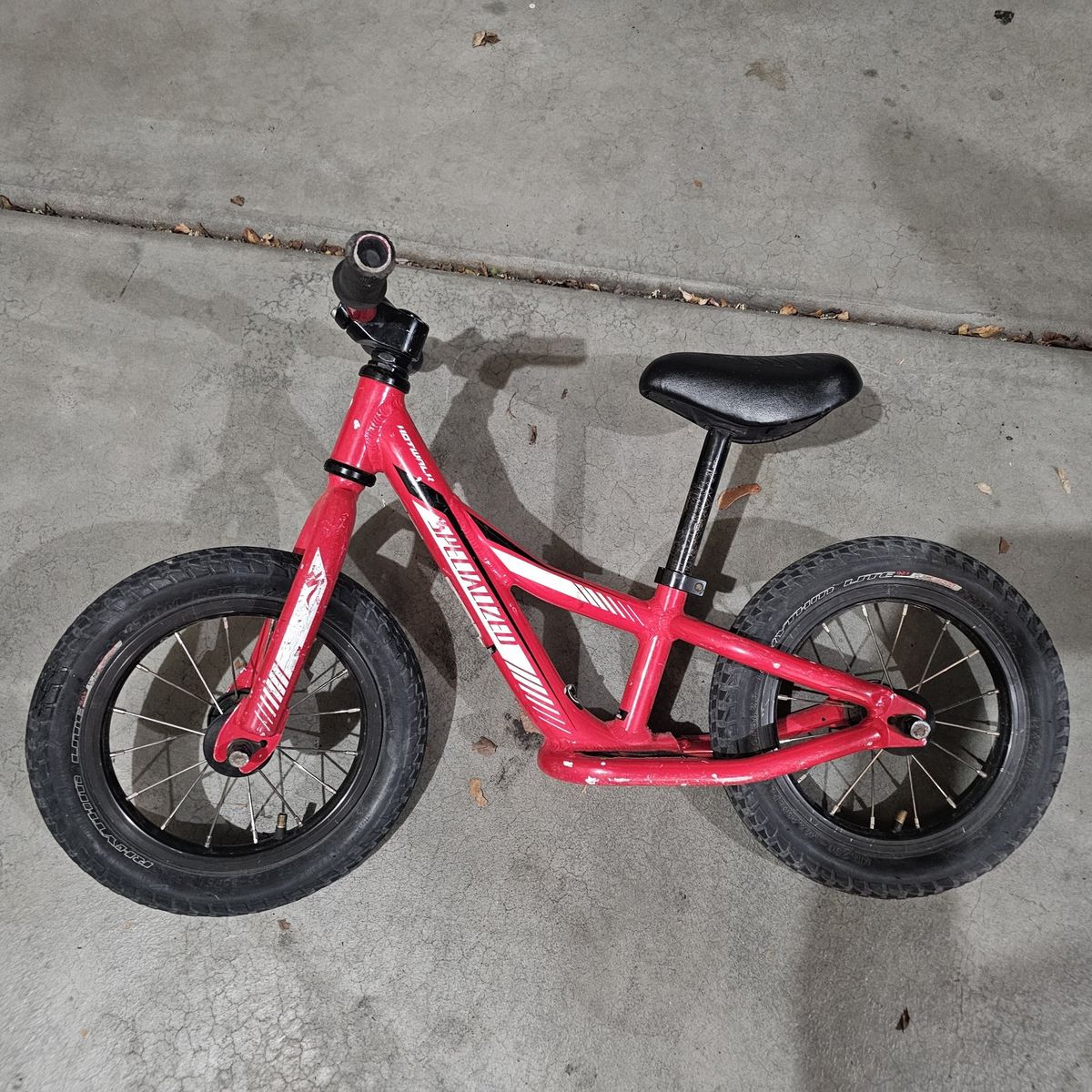 Specialized Hotwalk Balance Bike