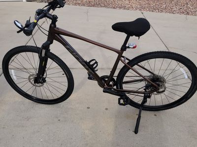 Giant Roam 3 Disc Hybrid Bike - Brown, UsedGood Condition