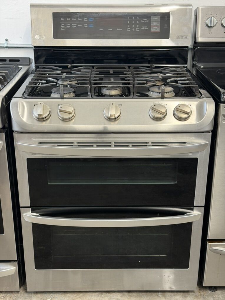LG STAINLESS STEEL GAS RANGE – DOUBLE OVEN STYLE