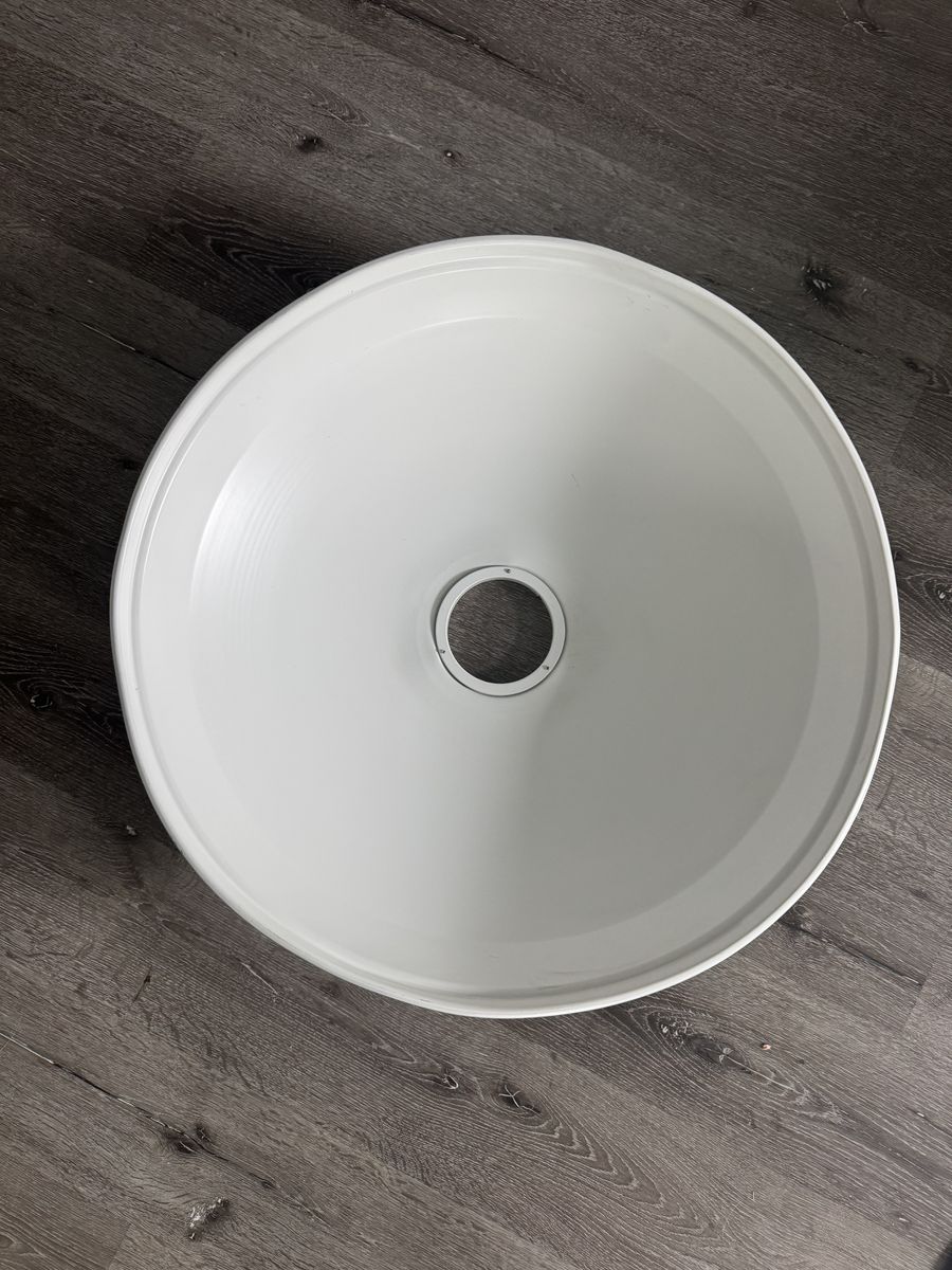 Elinchrom 27.5 inch 70cm soft light beauty dish reflector