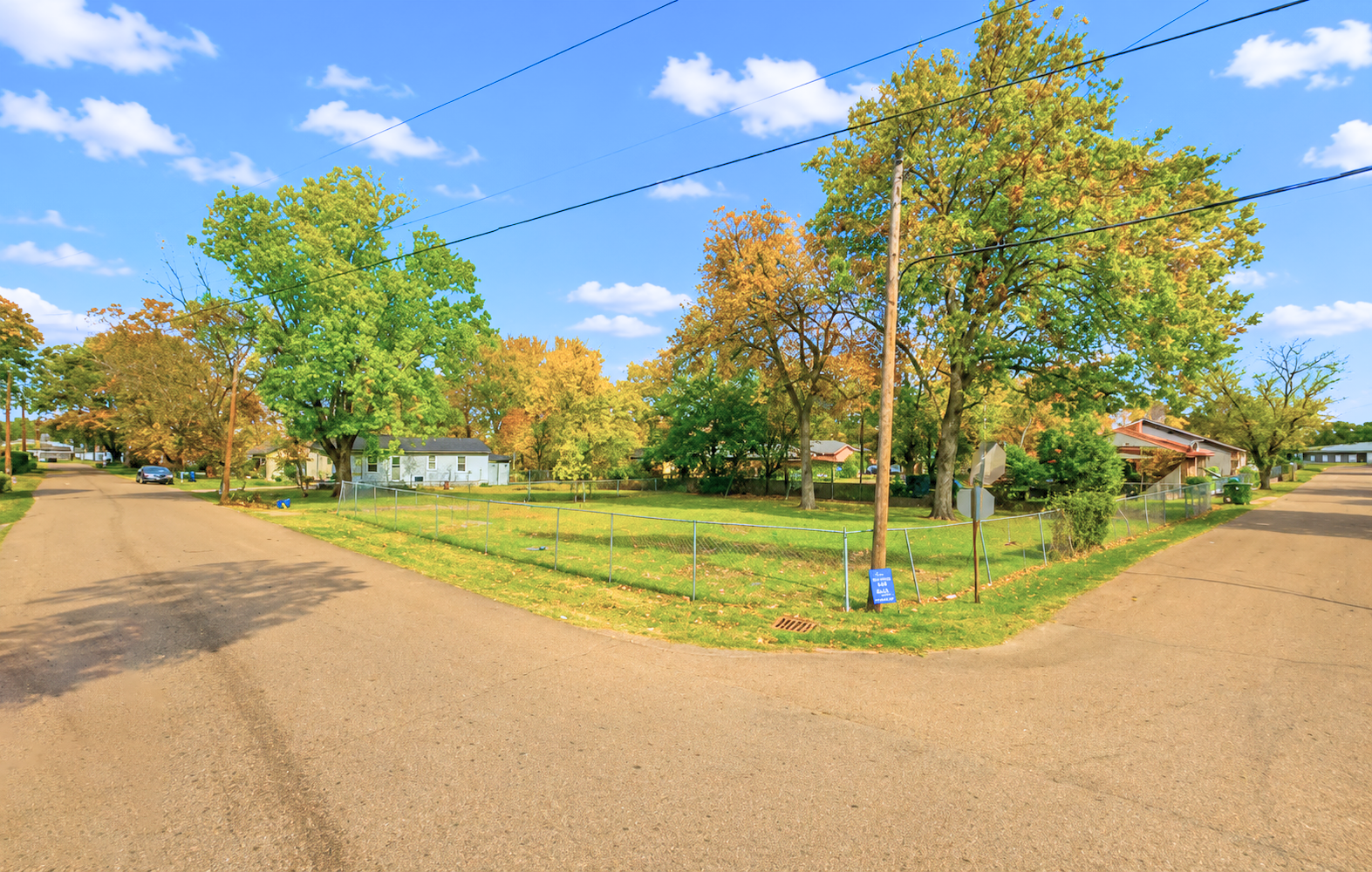 Main image 3