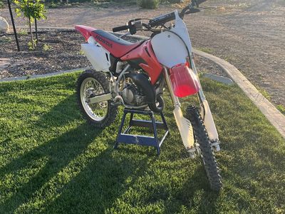 CR85