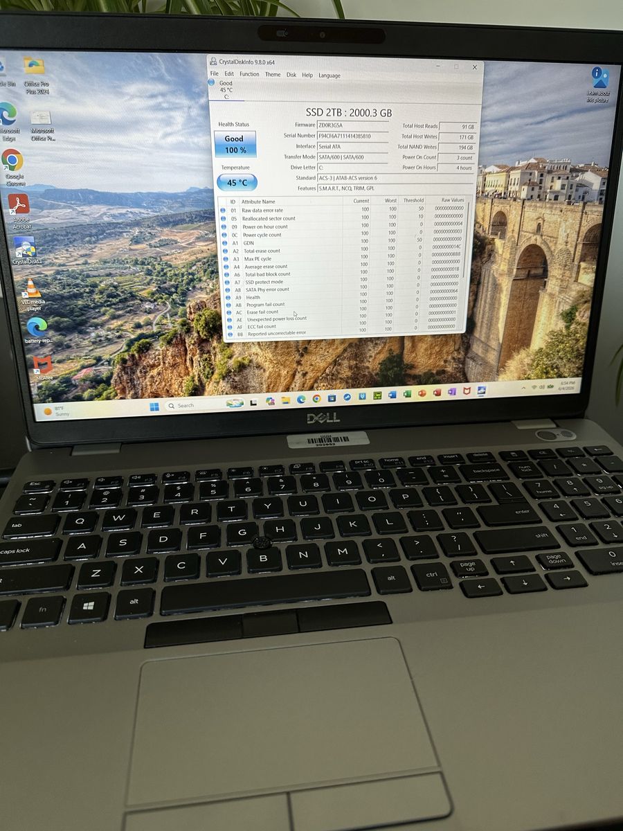 Dell Laptop i7 Core 10th Gen 32 GB RAM 2 TB Fast SSD NVIDIA GPU