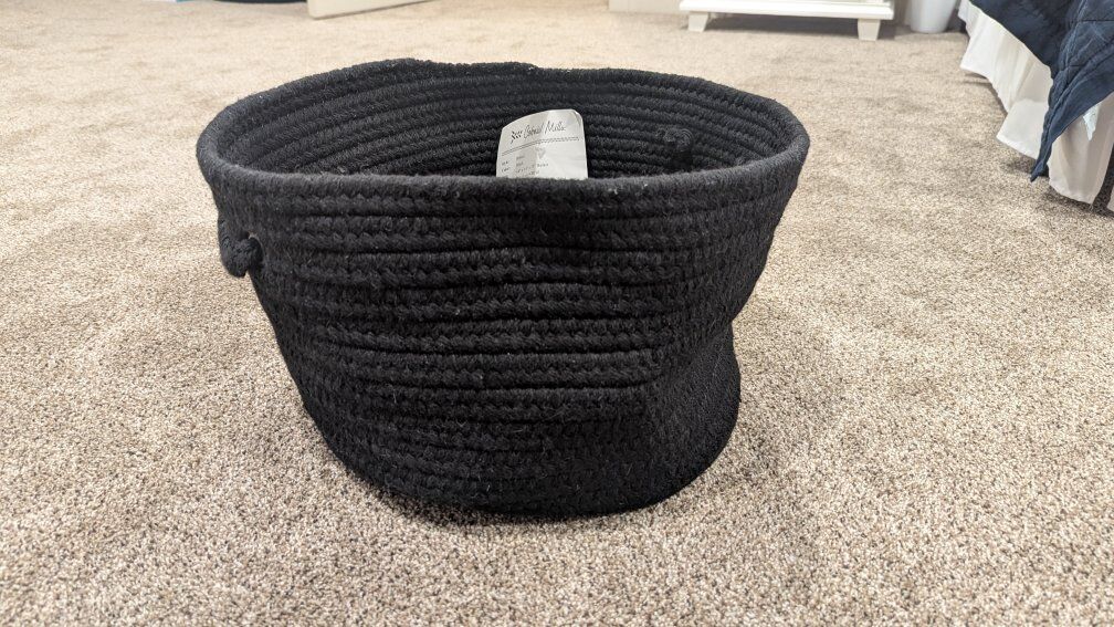 Black Colonial Mills basket.