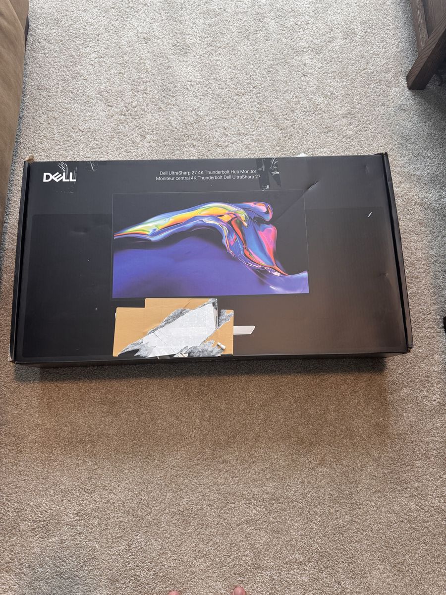Dell UltraSharp 27" 4K Thunderbolt Hub Monitor (U2725QE)