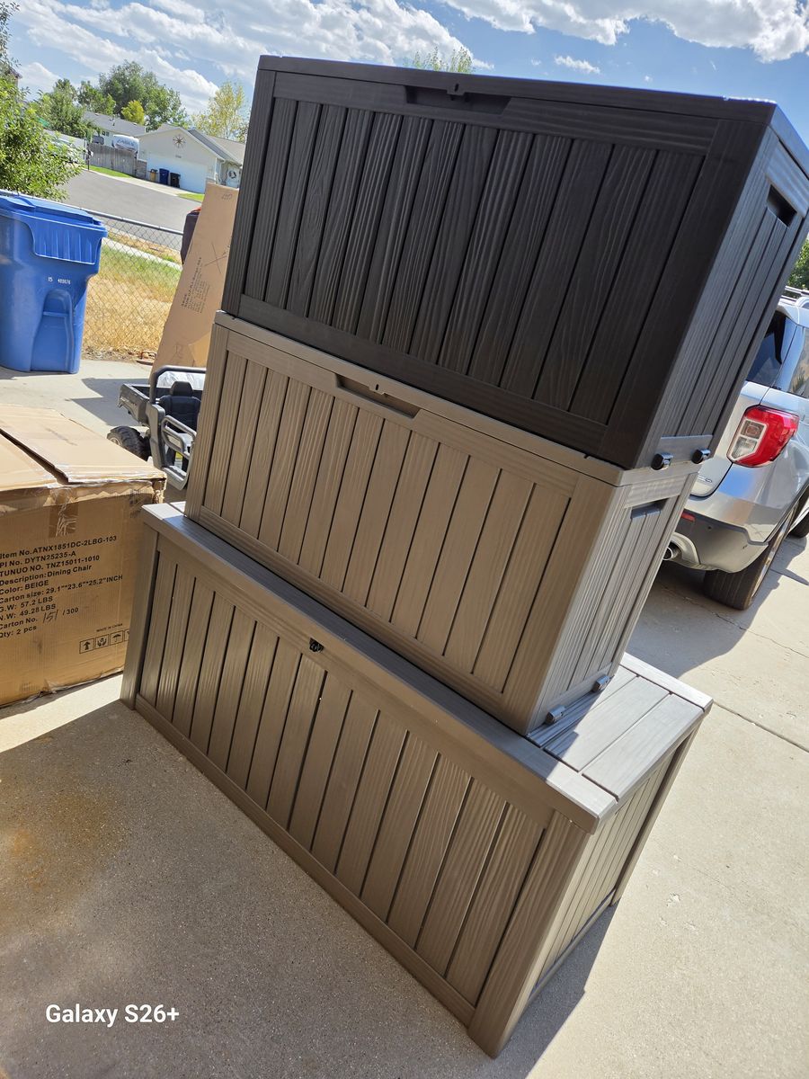 Deck boxes