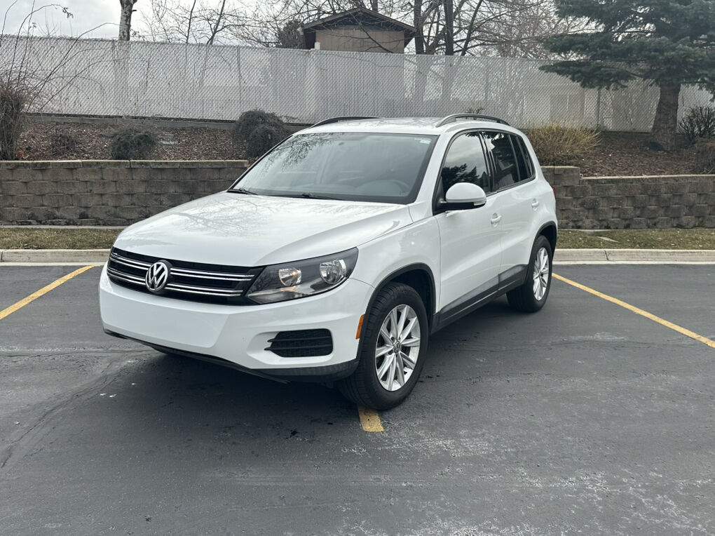 2017 VOLKSWAGEN TIGUAN Sport