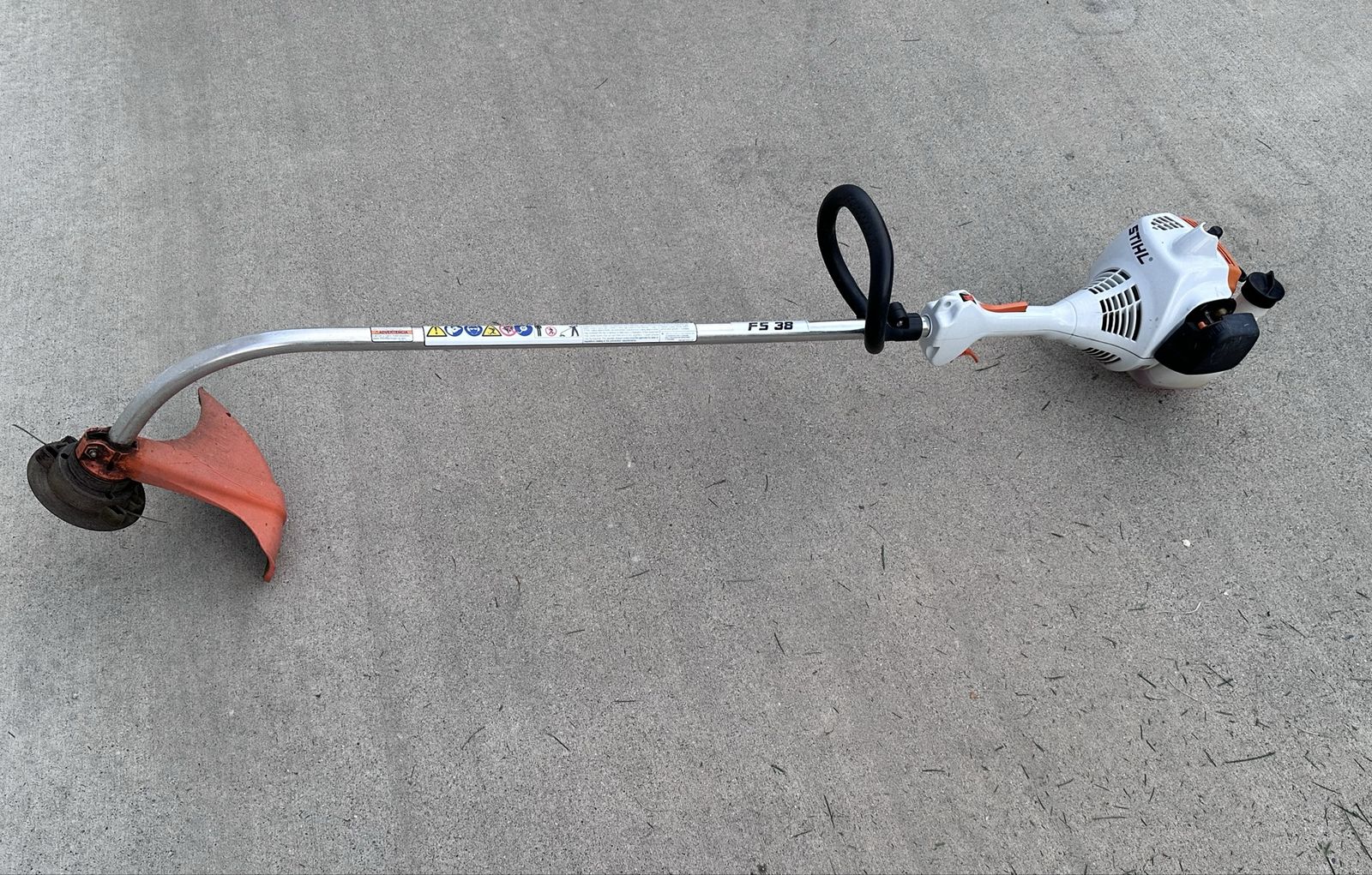 Stihl FS 38 Gas Trimmer / Weedeater
