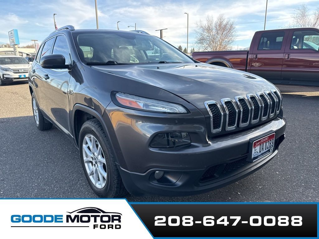 2016 JEEP CHEROKEE Latitude