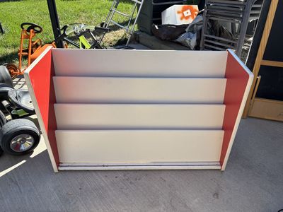 Kids Low-Profile Book Display Shelf - White & Red 4-Tier Storage