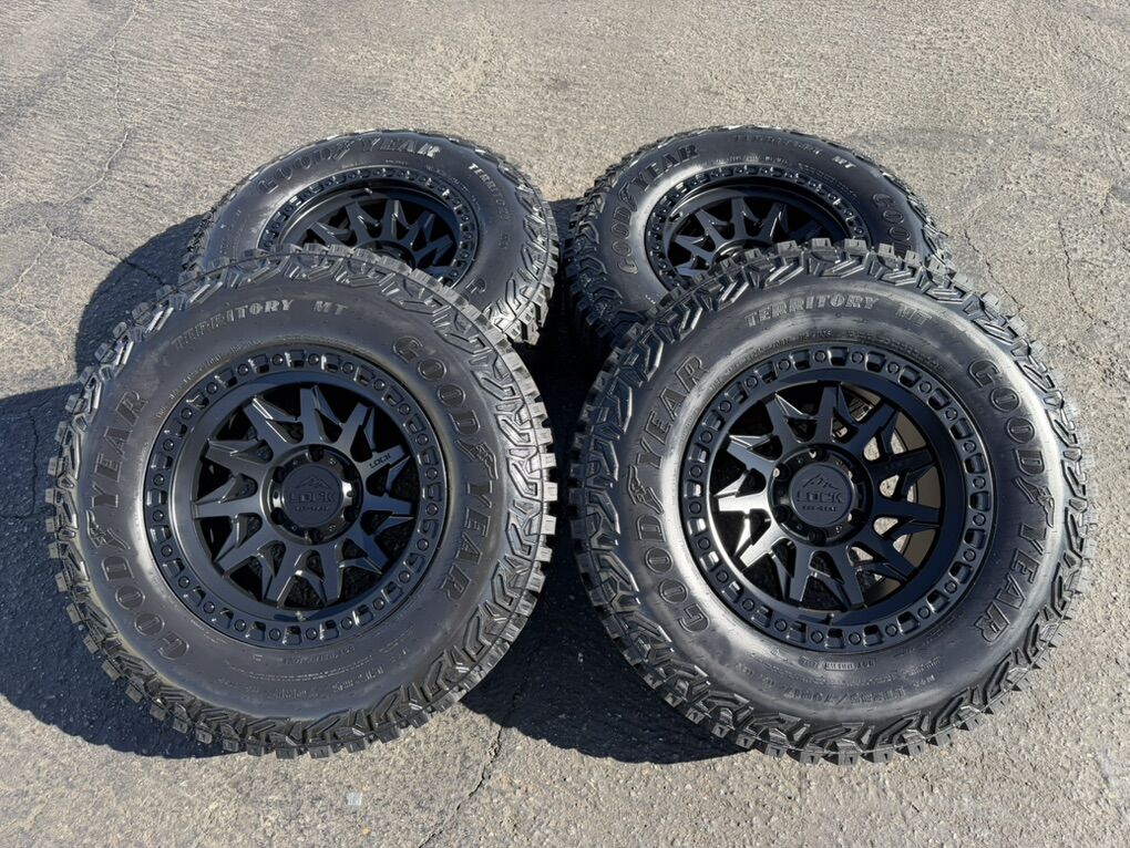 New Goodyear MT 285/70r17 Black Lock 6x5.5 Chevy 6