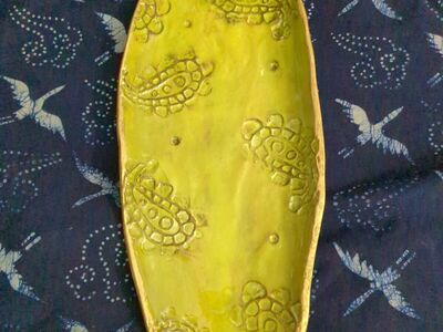 B ware medium sized oval serving platter