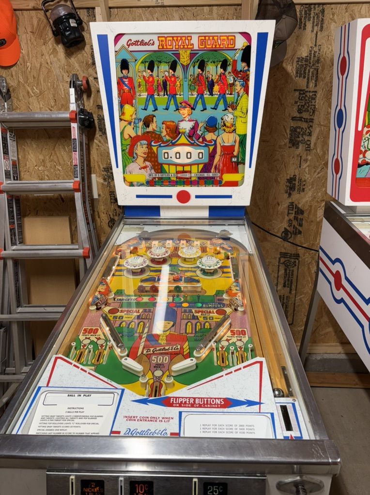 1968 Gottlieb Royal Guard pinball