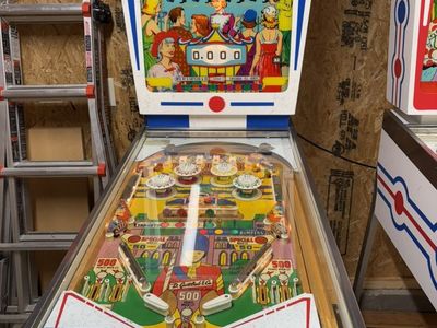 1968 Gottlieb Royal Guard pinball
