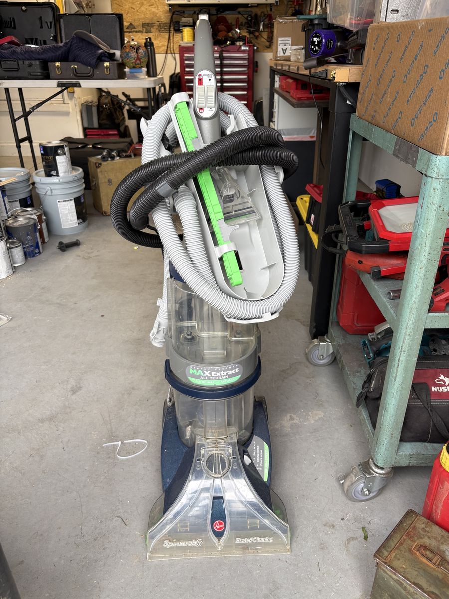 Carpet Shampooer