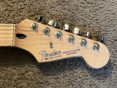 Fender MIM Strat