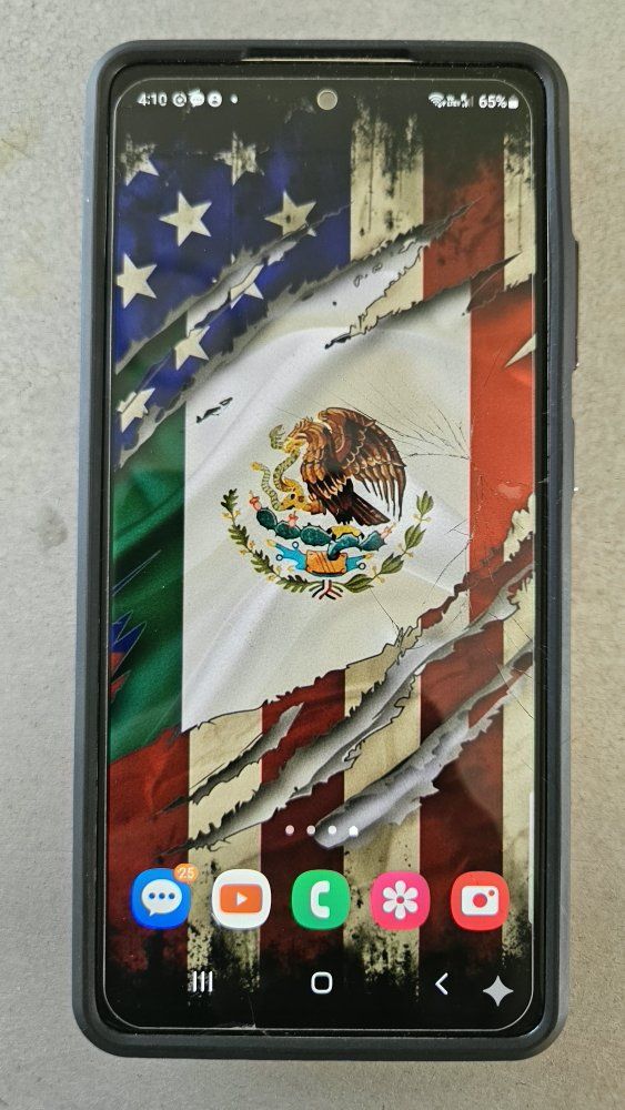 Main image 3
