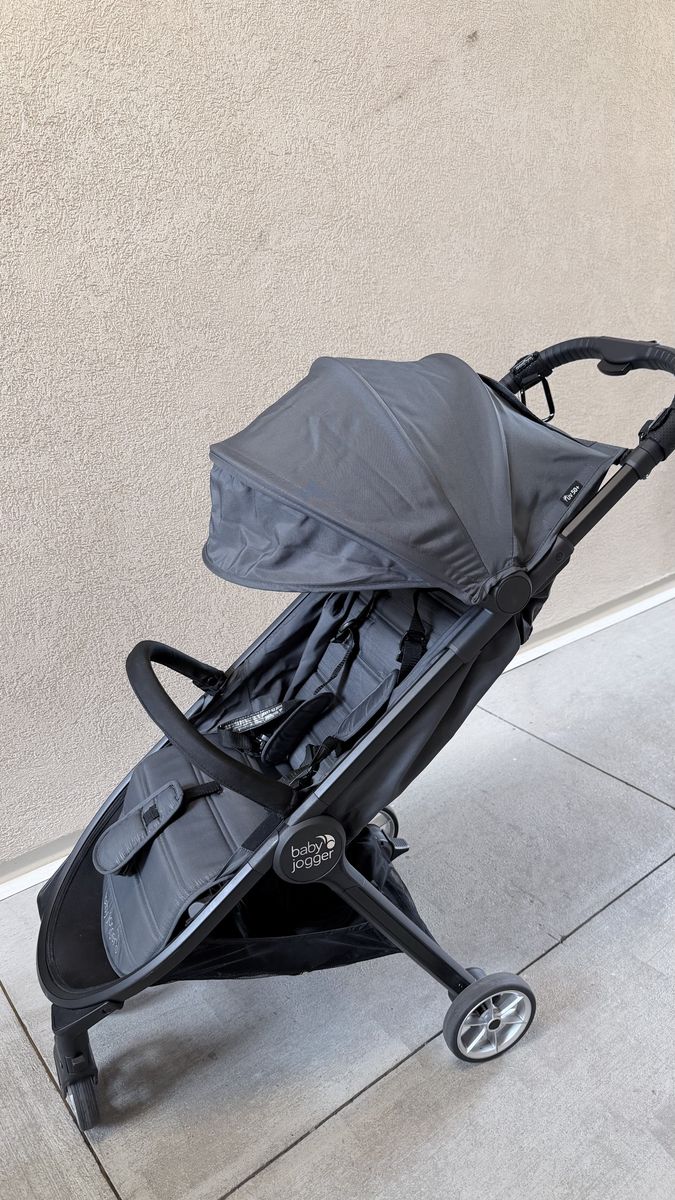 Baby jogger stroller