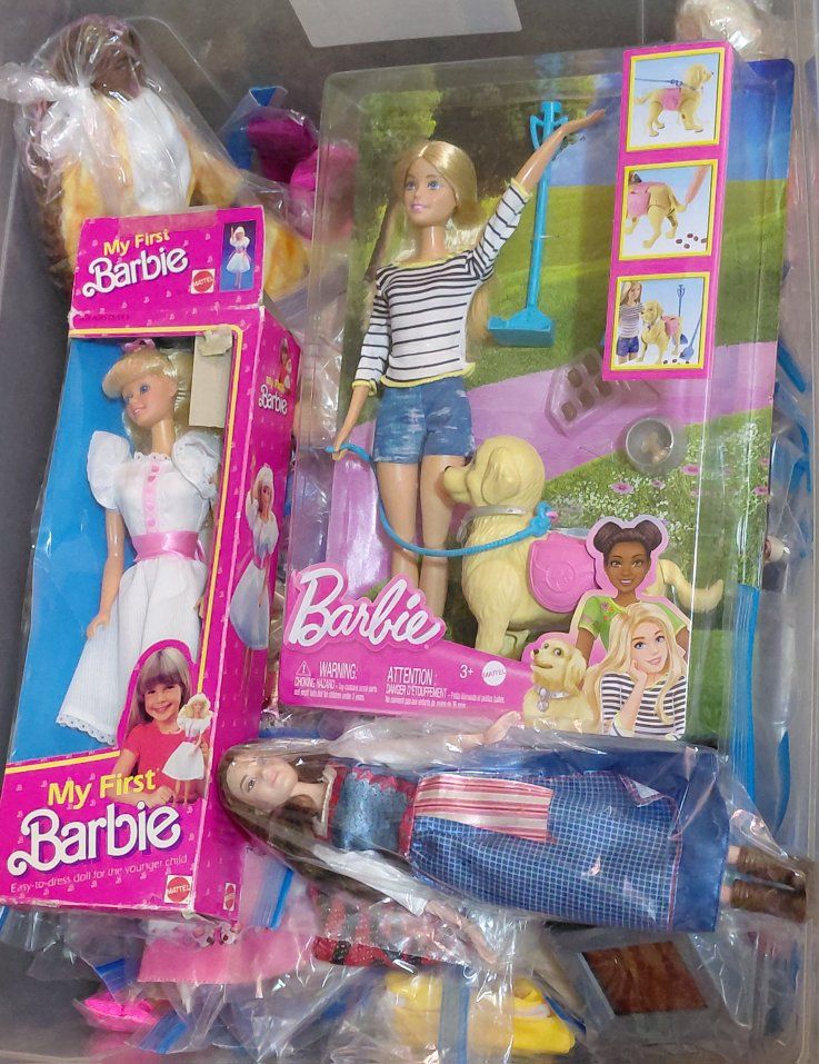GRANNY'S PURGE YARD SALE: VINTAGE BARBIE BONANZA AND MORE!