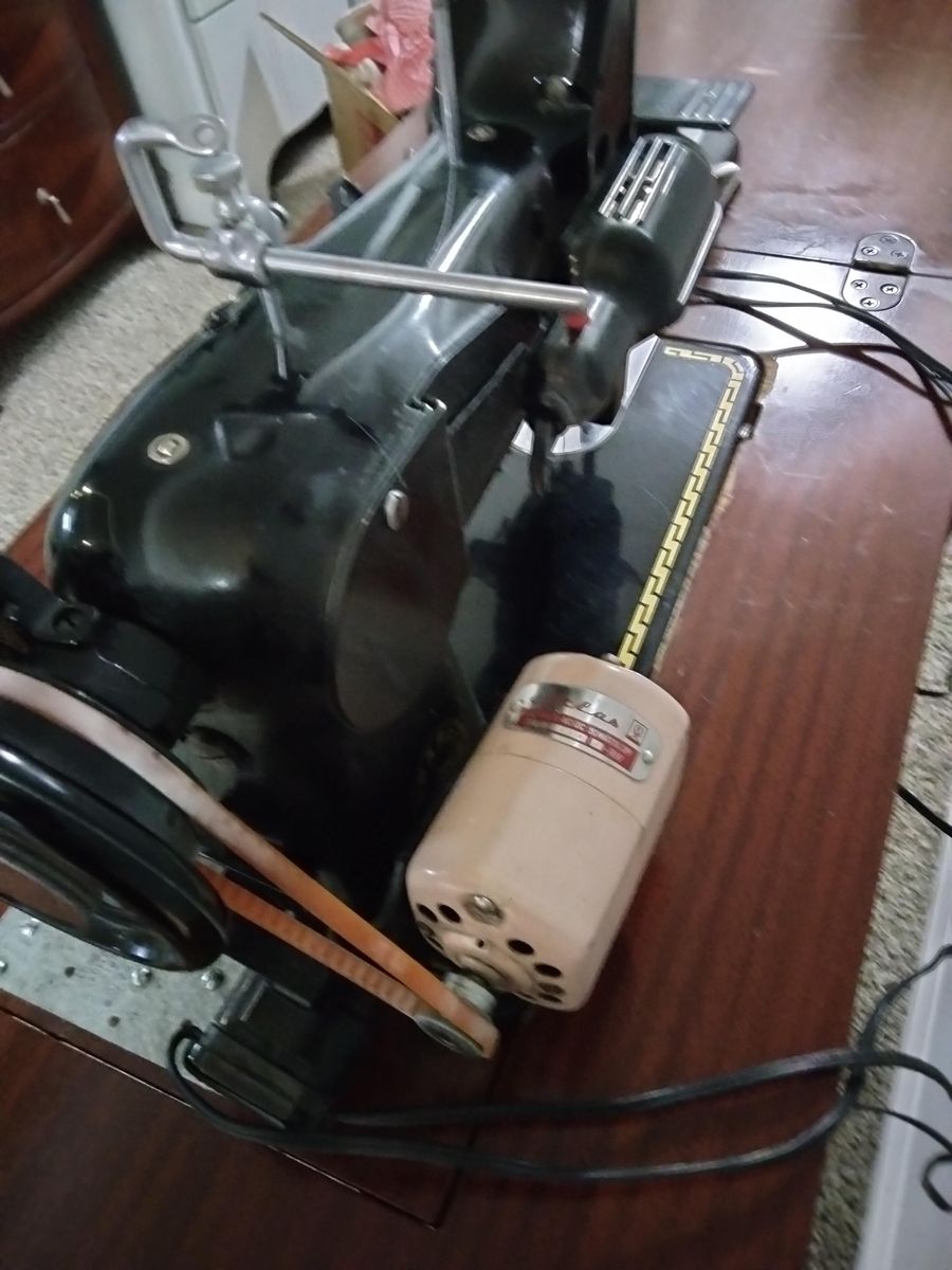 Main image 10