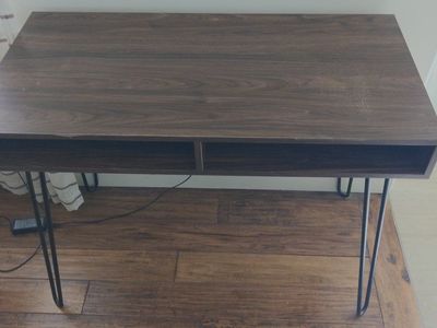 small bedroom desk