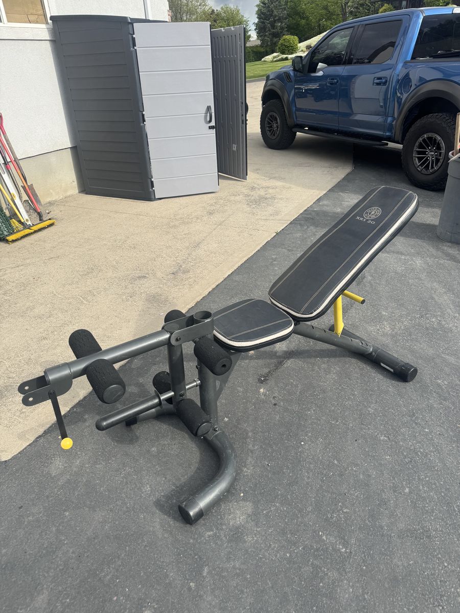 Workout bench