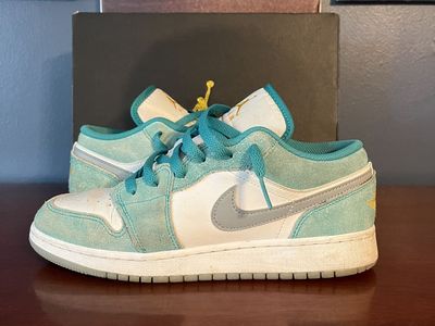 Jordan 1 Low New Emerald