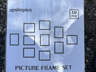 10 Black Picture Frame Set 9x11 Matted 5x7