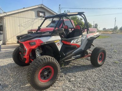 2022 rzr 1000