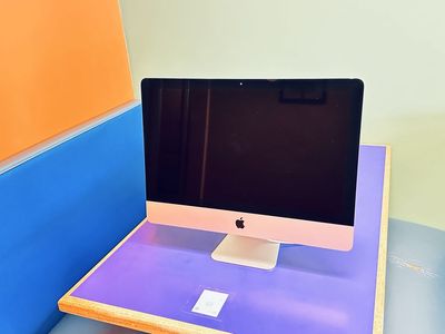 Apple iMac 21.5” i5 2.3GHz 1TB 8 gb macOS Monterey