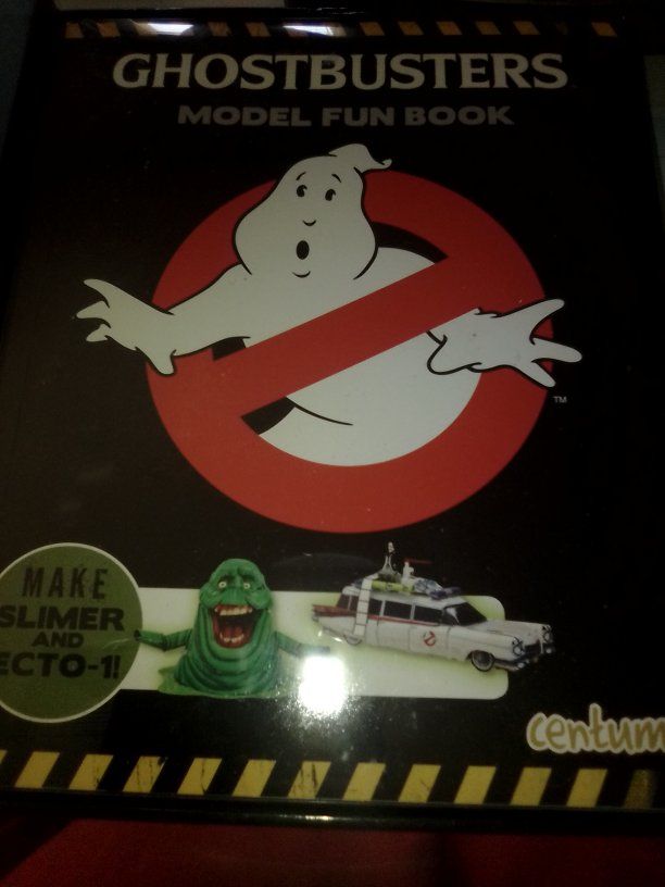 Ghostbusters Model Fun Book - Make Slimer & Ecto-1 Models