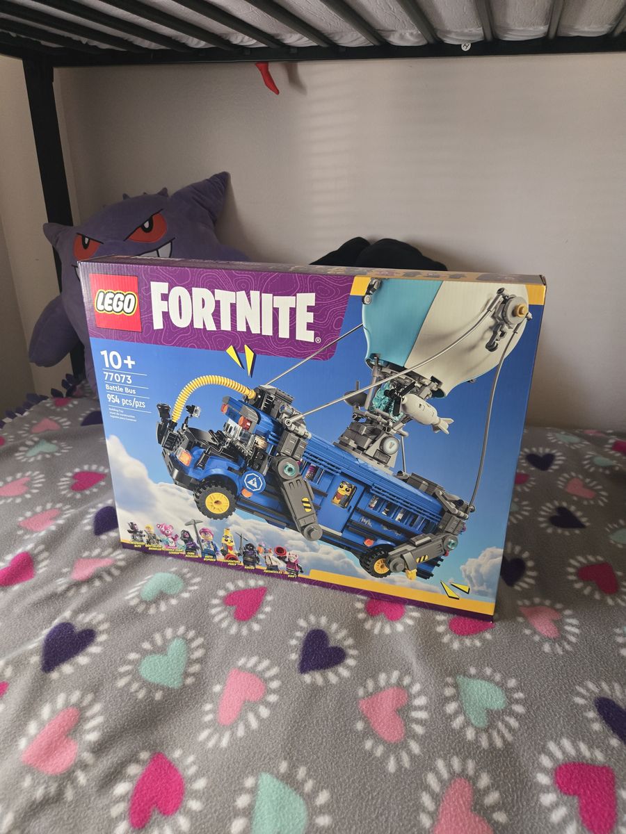 LEGO  Fortnite Battle Bus