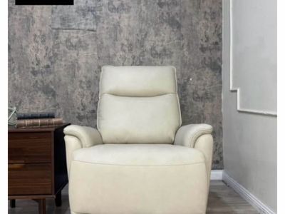 SANDERS LEATHER RECLINER CHAIRS *3 available