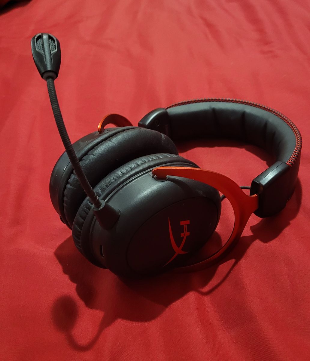 Hyperx Cloud 3 wireless headset MISSING DONGLE