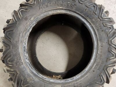 Maxis Bighorn 2.0 AT 26 X 11 X R14