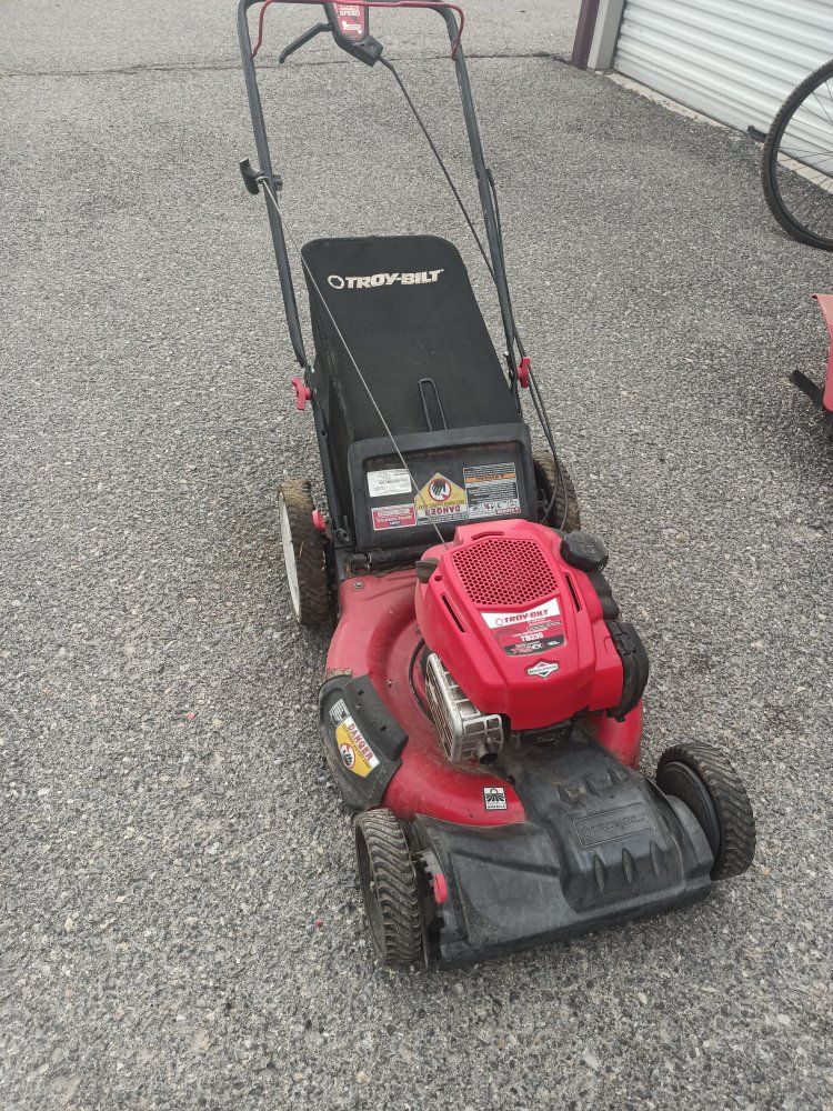 Troy-Bilt TB130 159cc 21" Gas Push Lawn Mower with Bagging